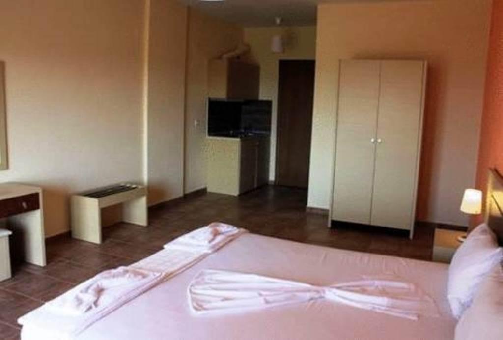 Moonbeam Hotel 포토스 외부 사진